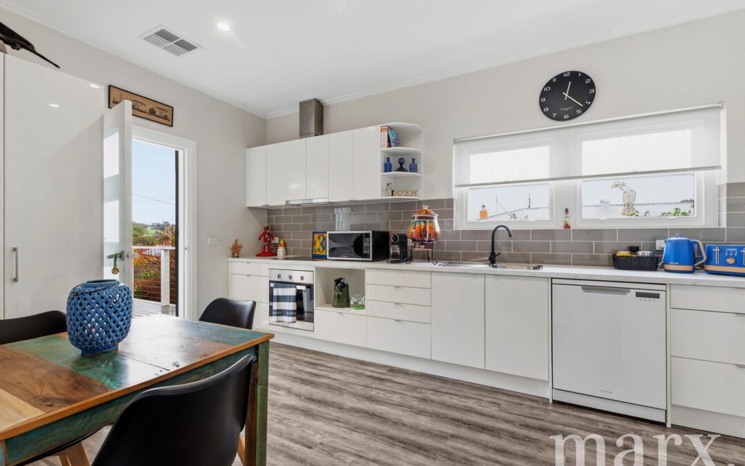 44 Sturt Street, ANGASTON, SA 5353 AUS