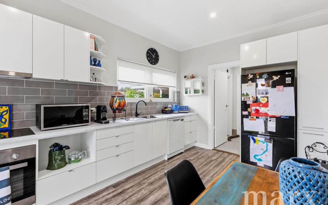 44 Sturt Street, ANGASTON, SA 5353 AUS
