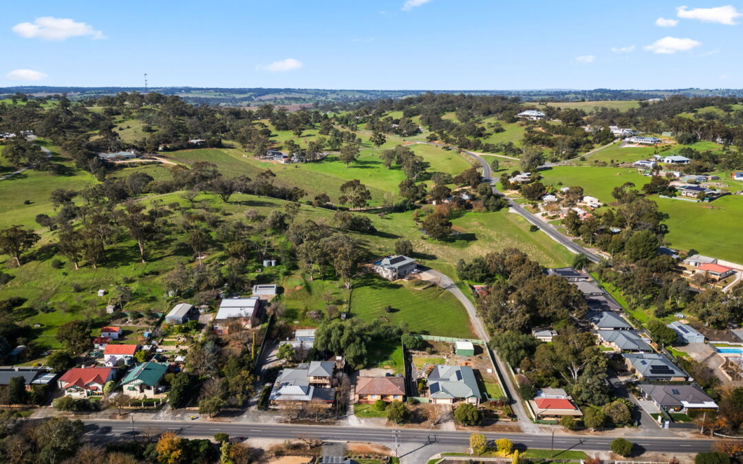 32A and 32B Moculta Road, ANGASTON, SA 5353 AUS