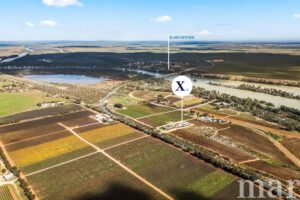 8985 Sturt Highway, PAISLEY, SA 5357