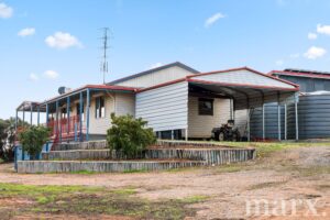 8989 Sturt Highway, PAISLEY, SA 5357