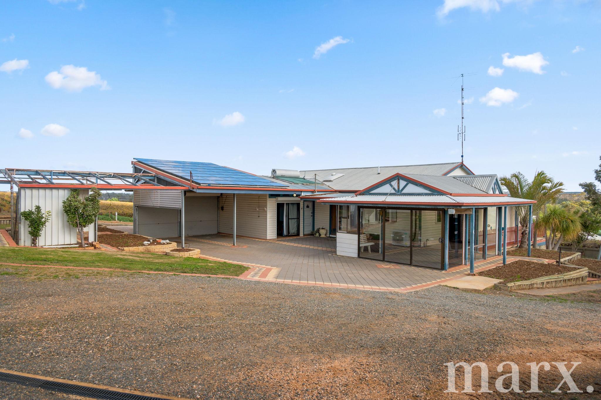 8989 Sturt Highway, PAISLEY, SA 5357