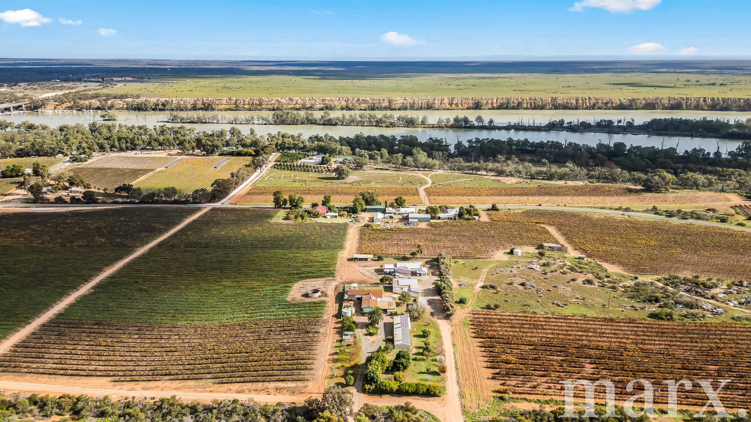 8989 Sturt Highway, PAISLEY, SA 5357