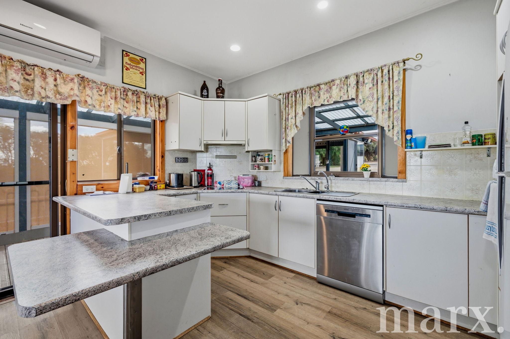 8989 Sturt Highway, PAISLEY, SA 5357
