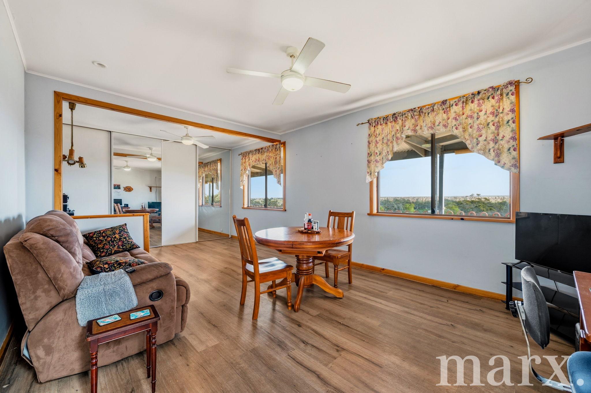 8989 Sturt Highway, PAISLEY, SA 5357