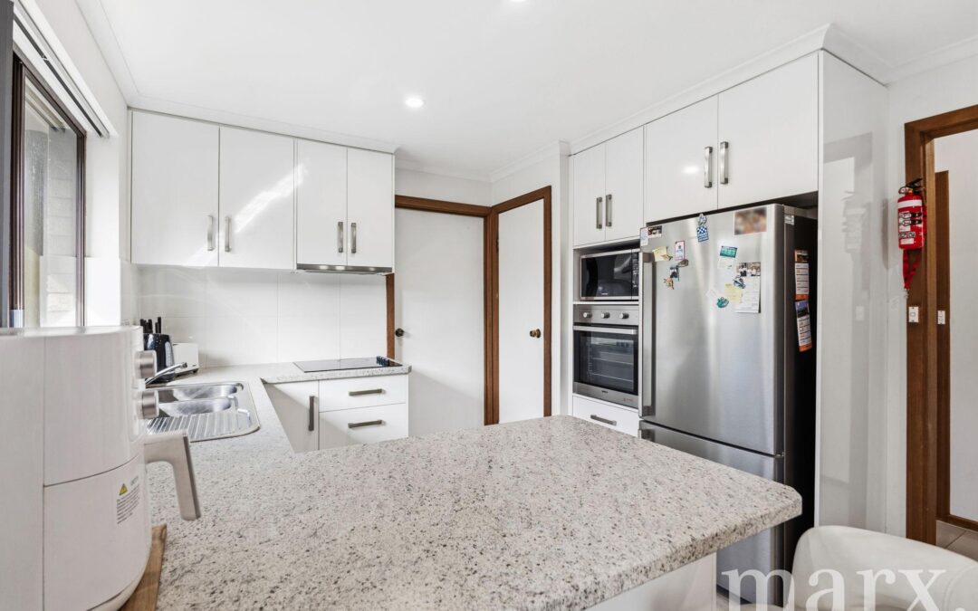 11 Cross Street, ANGASTON, SA 5353 AUS