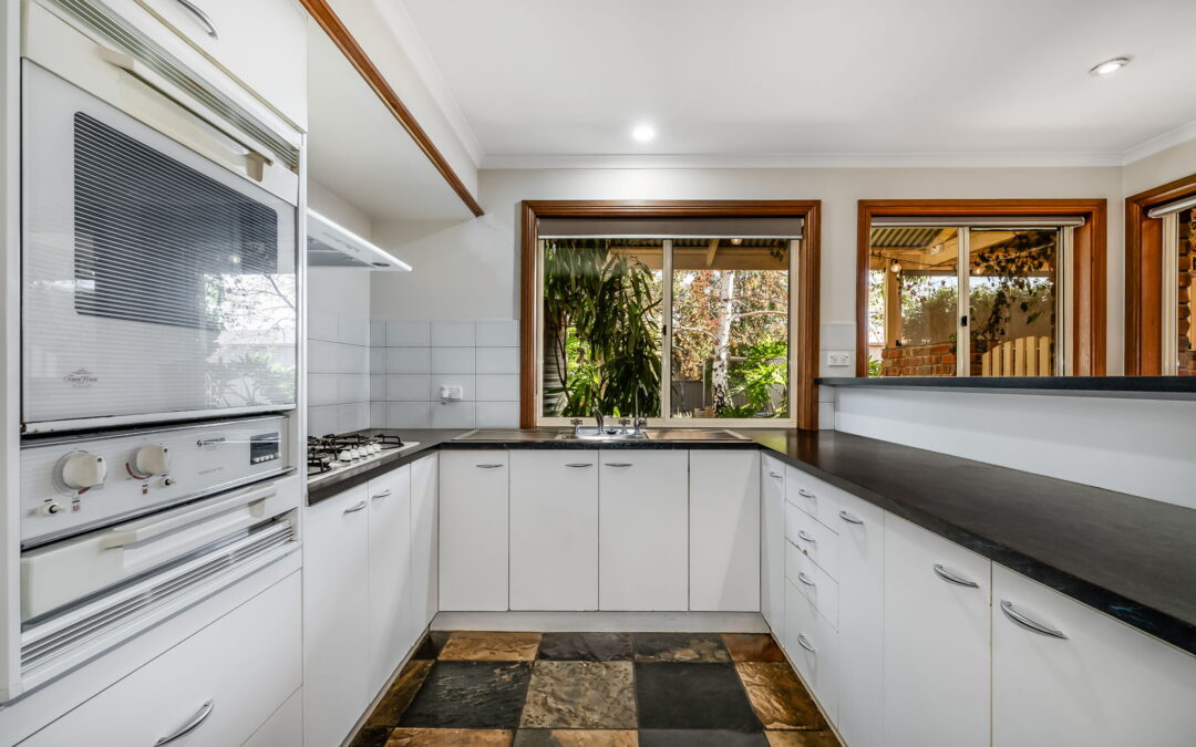 24 Auricht Avenue, TANUNDA, SA 5352 AUS