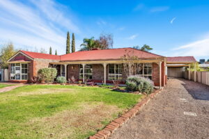 24 Auricht Avenue, TANUNDA, SA 5352