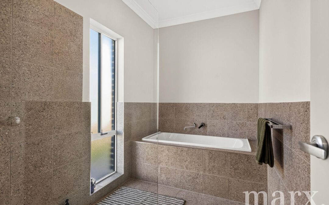 4 Kindler Parade, TANUNDA, SA 5352 AUS