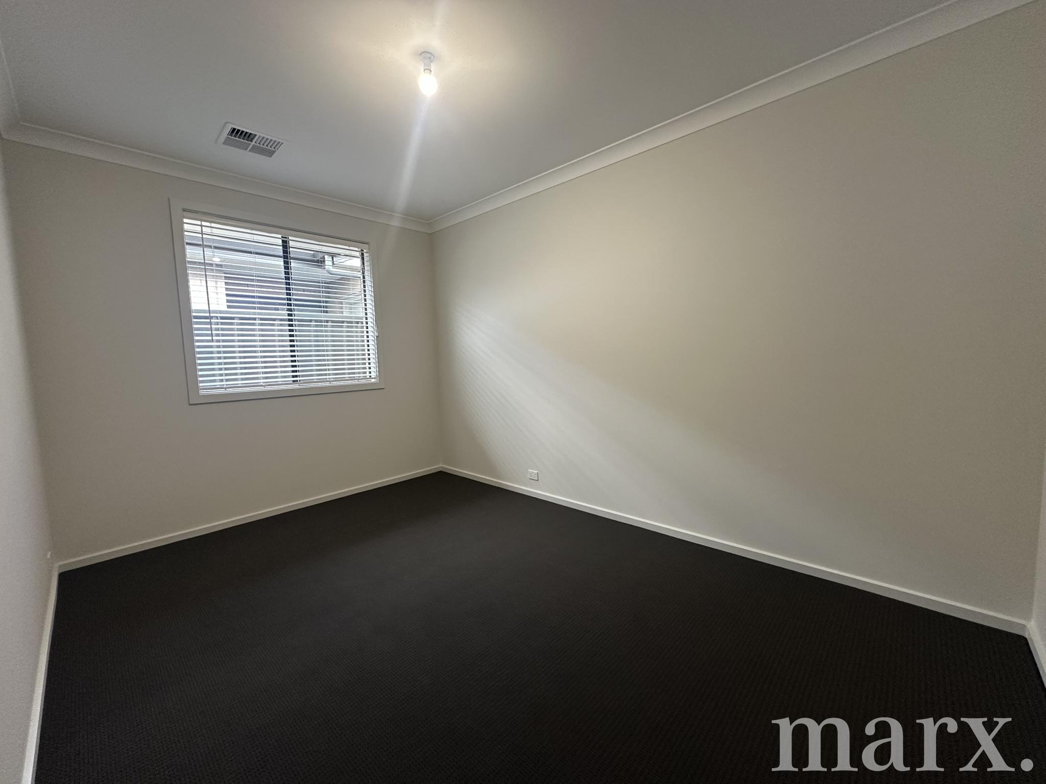 5 Gustav Court, NURIOOTPA, SA 5355