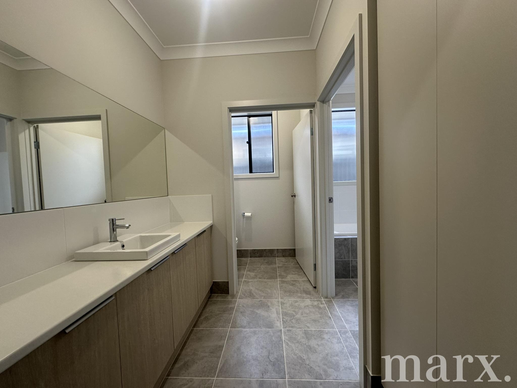 5 Gustav Court, NURIOOTPA, SA 5355