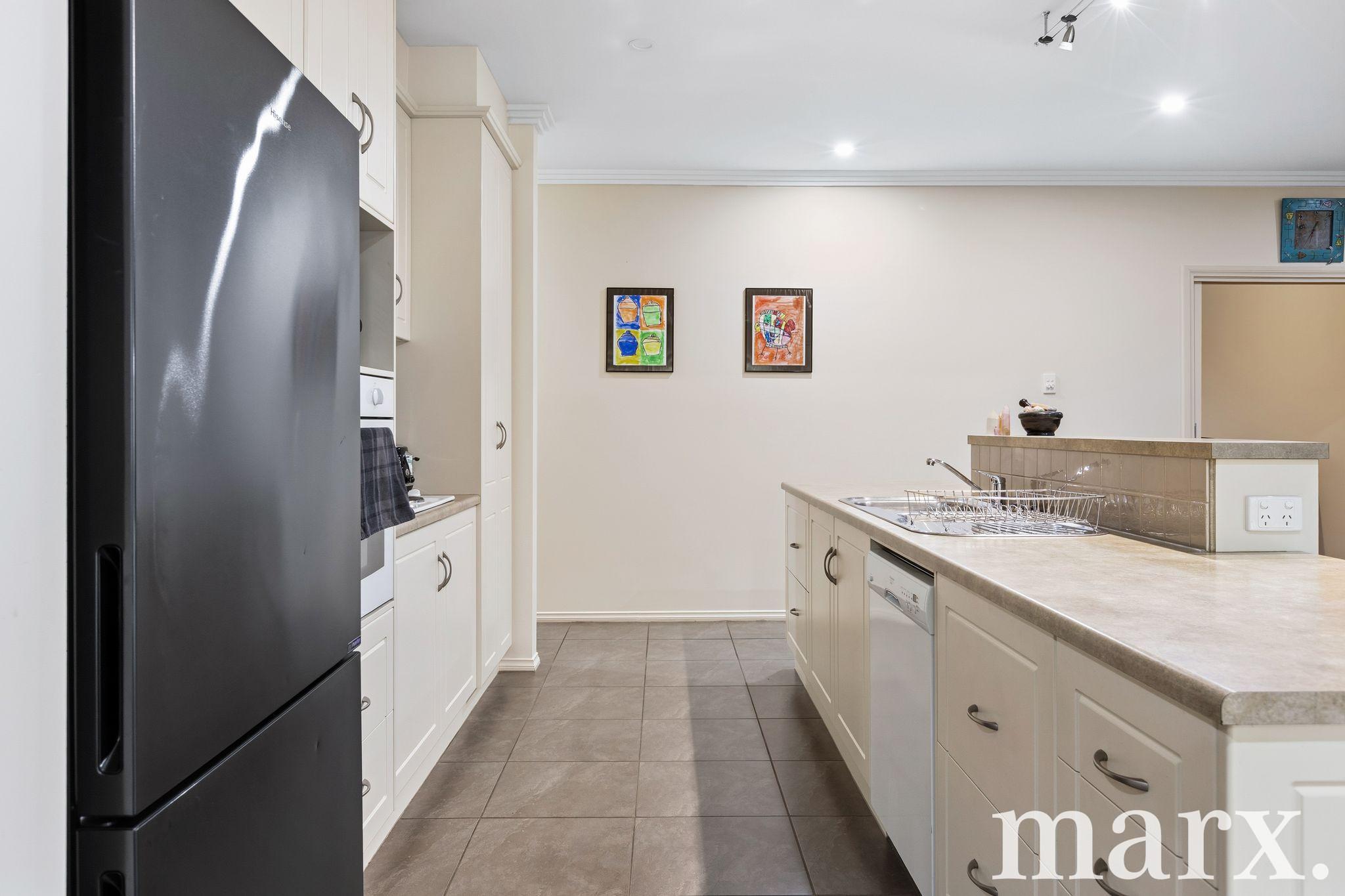 30 Laucke Drive, STOCKWELL, SA 5355
