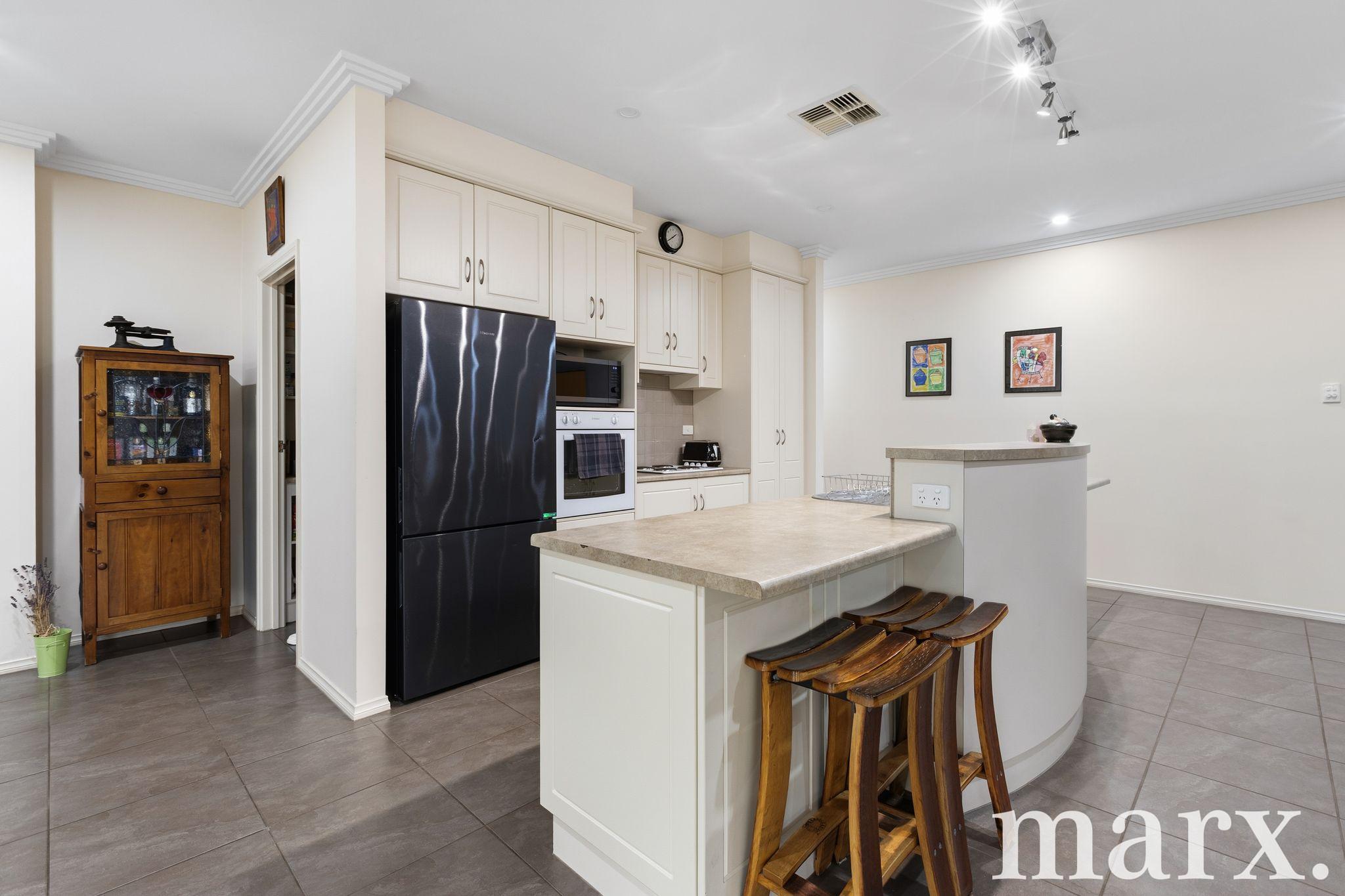 30 Laucke Drive, STOCKWELL, SA 5355