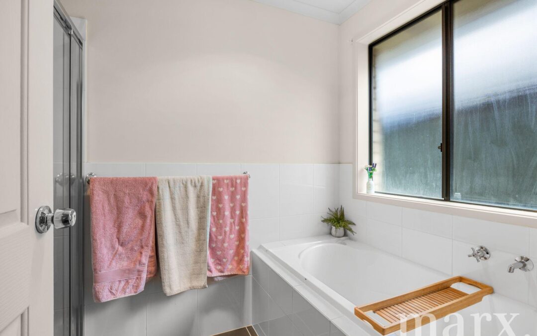 18 Hearl Street, NURIOOTPA, SA 5355 AUS