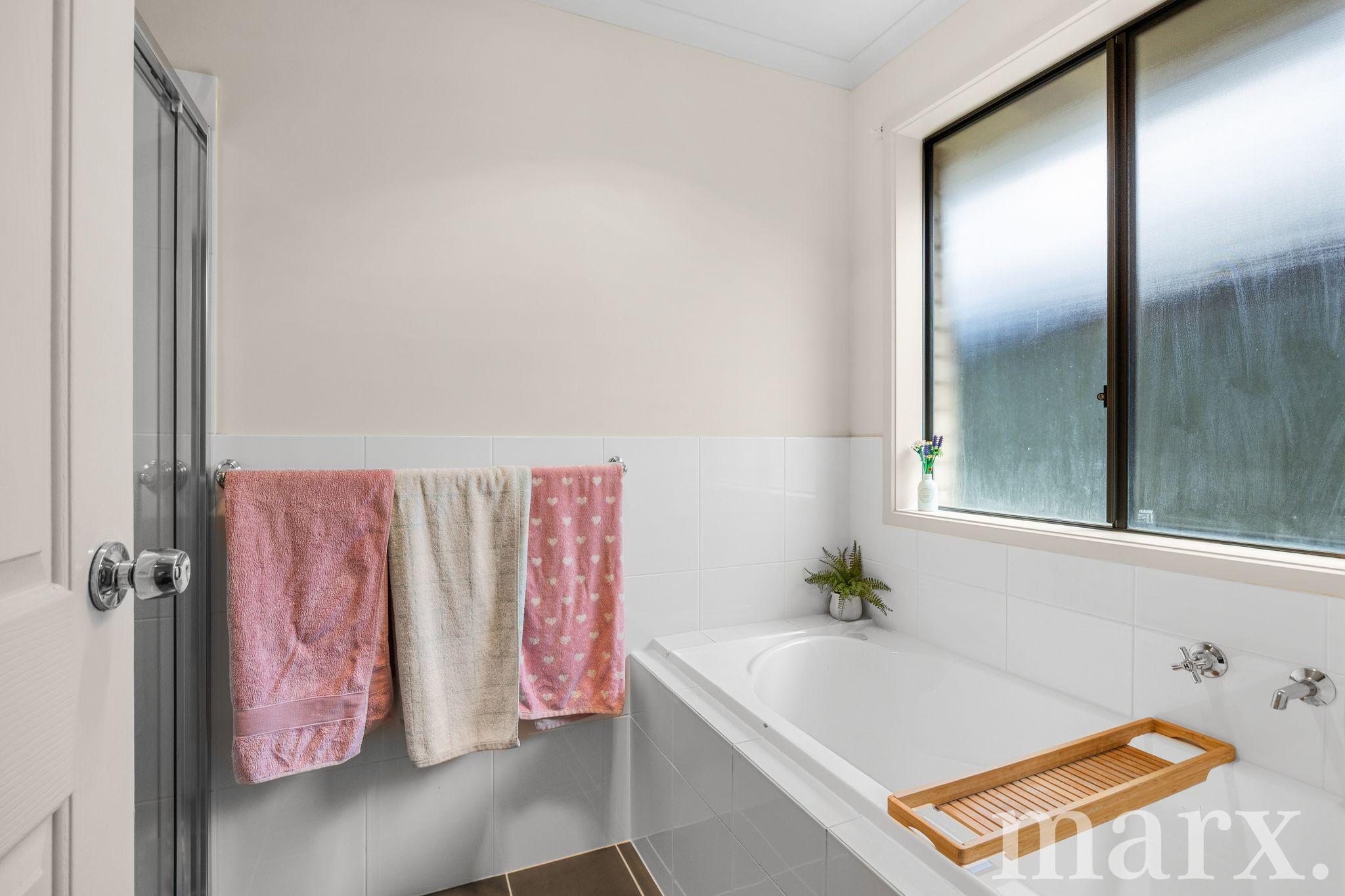 18 Hearl Street, NURIOOTPA, SA 5355