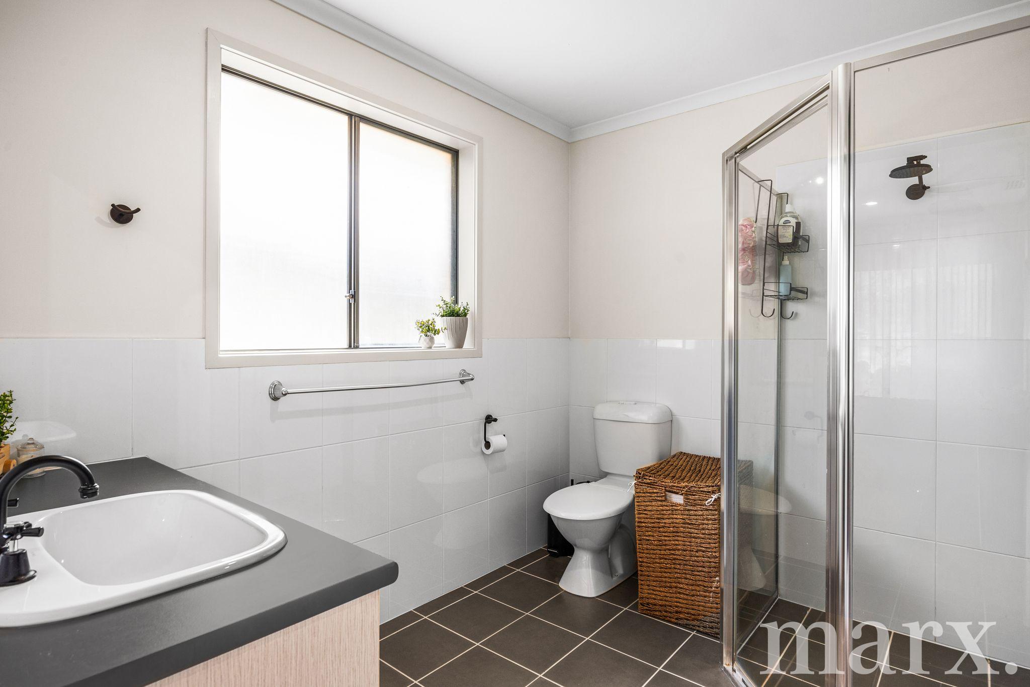 18 Hearl Street, NURIOOTPA, SA 5355