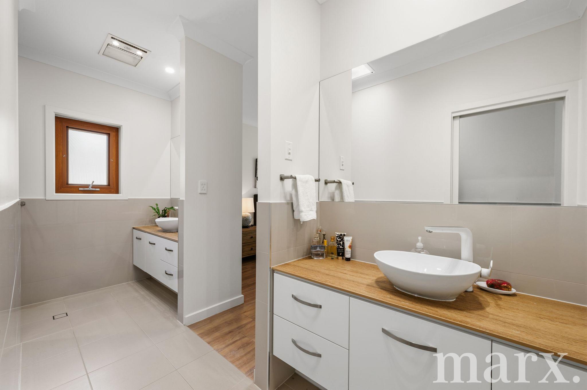 24 Buna Terrace, NURIOOTPA, SA 5355