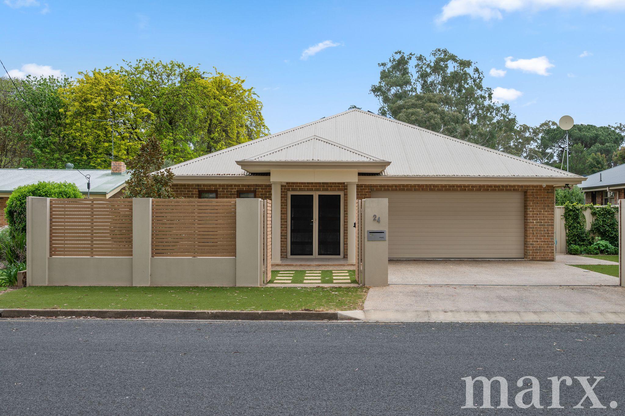 24 Buna Terrace, NURIOOTPA, SA 5355